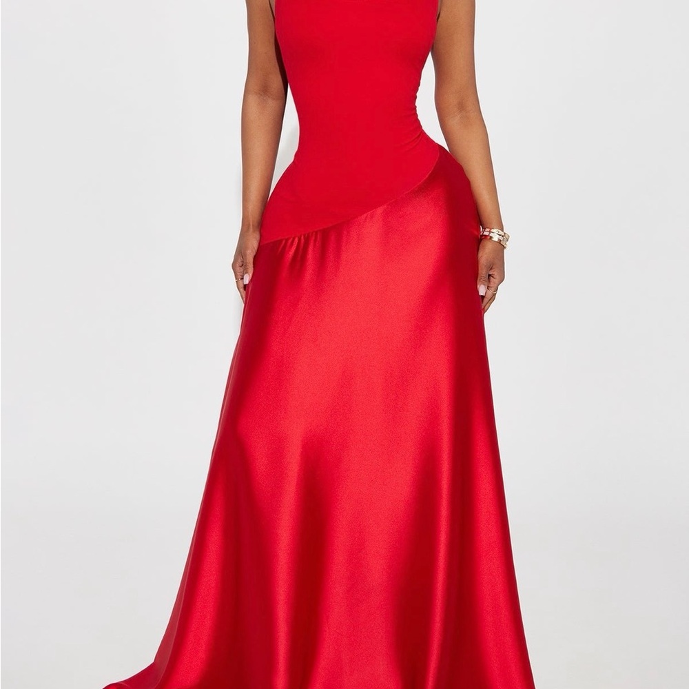 Elegant Red Evening Gown